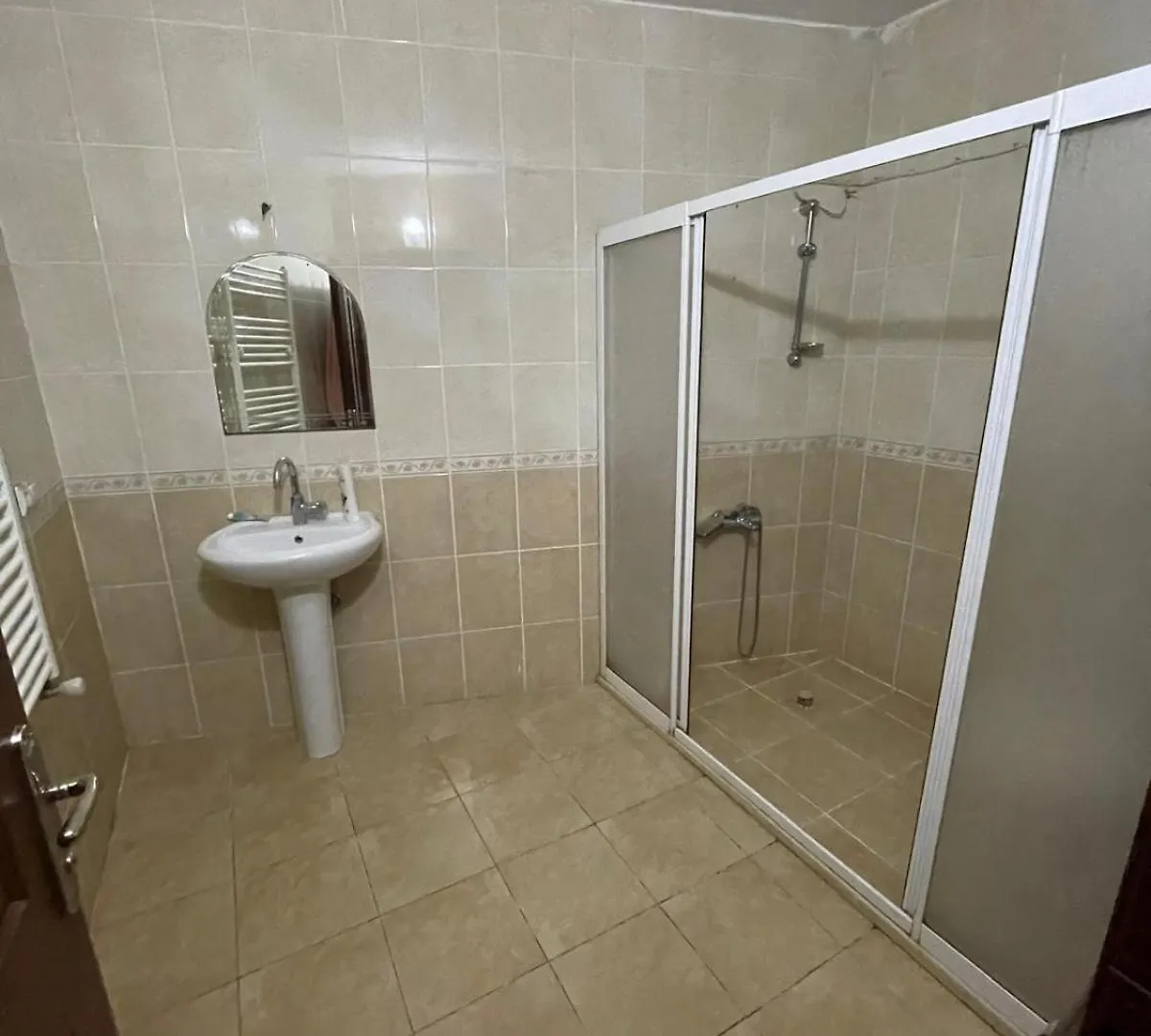 Kanarya Rezidans Hotel Trabzon Apartmán